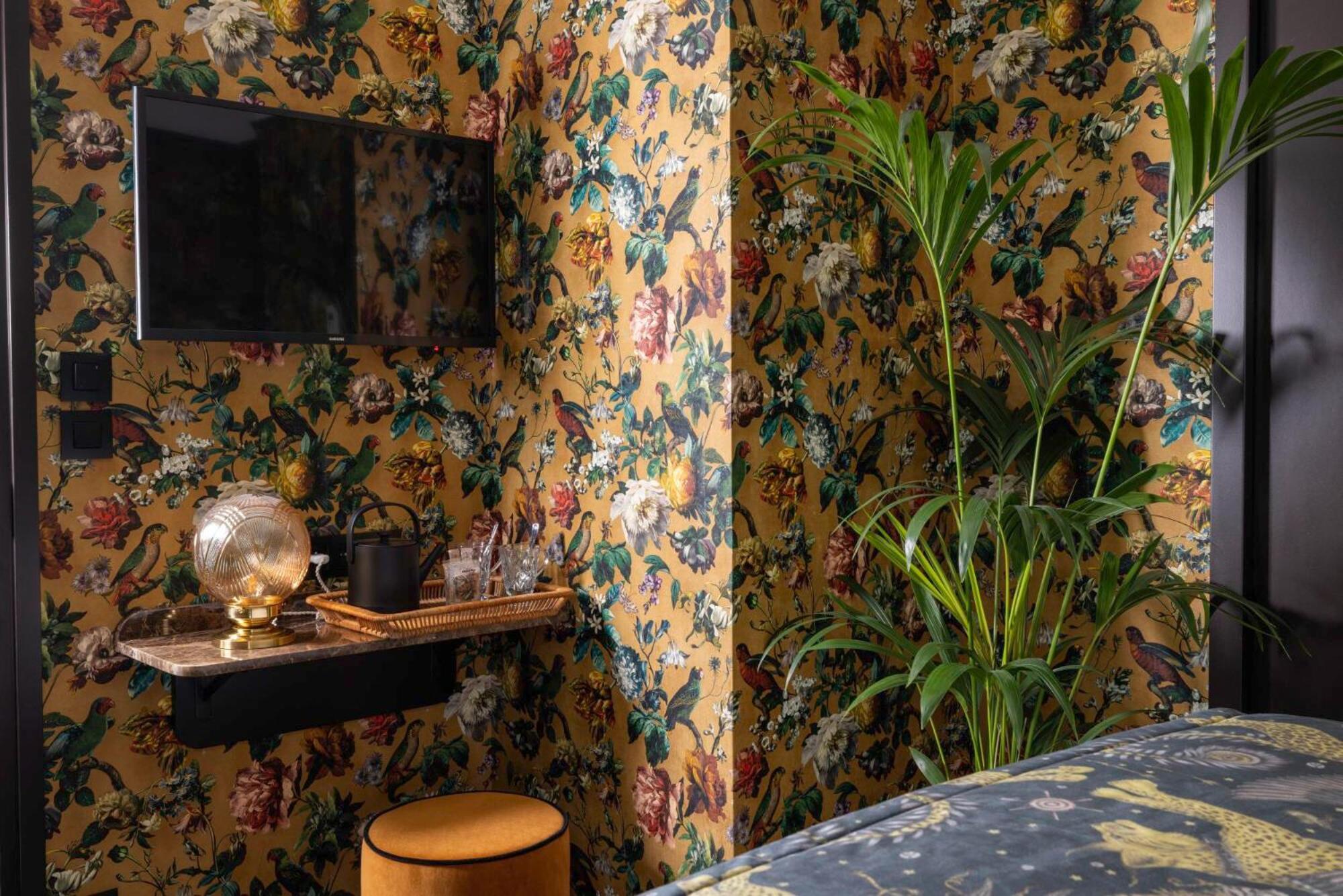 Hotel Ginette A La Folie & Spa Paris Exterior foto