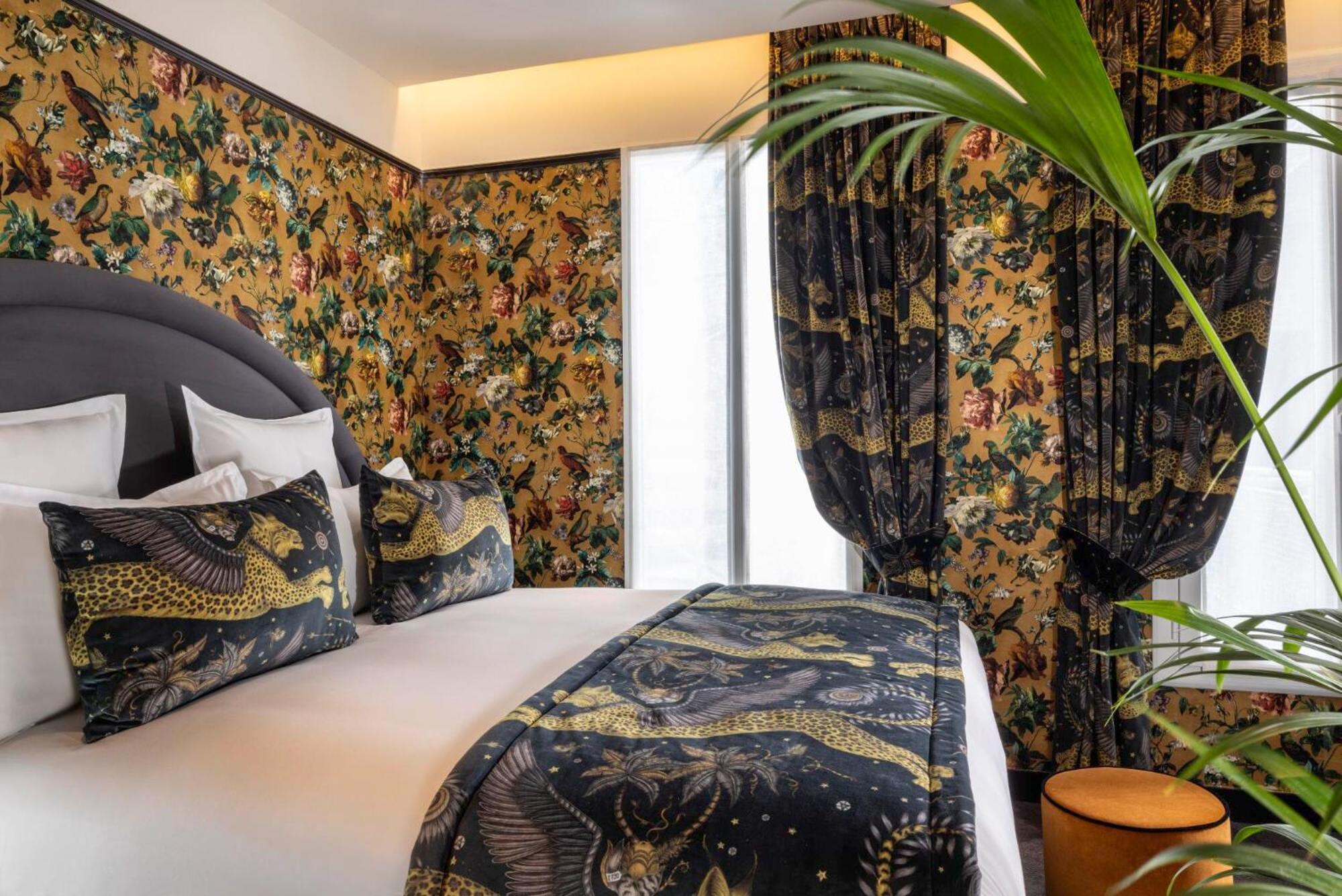 Hotel Ginette A La Folie & Spa Paris Exterior foto