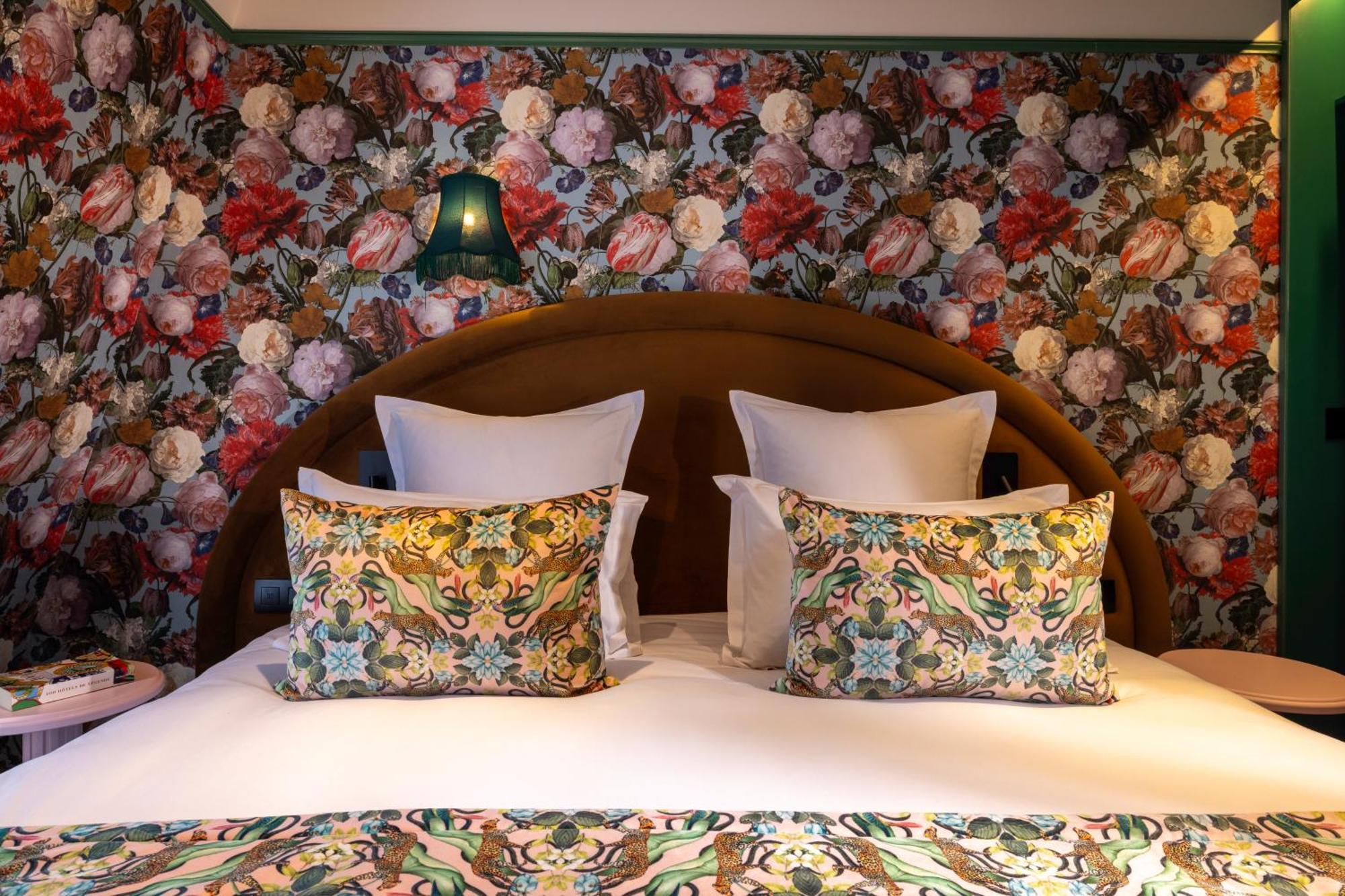 Hotel Ginette A La Folie & Spa Paris Exterior foto