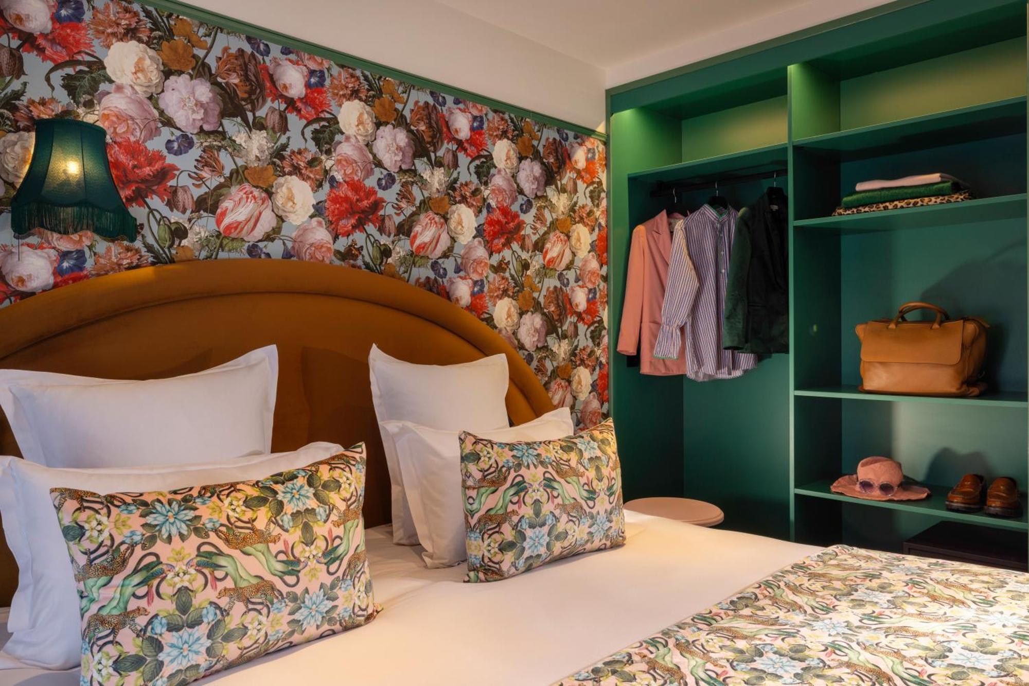 Hotel Ginette A La Folie & Spa Paris Exterior foto